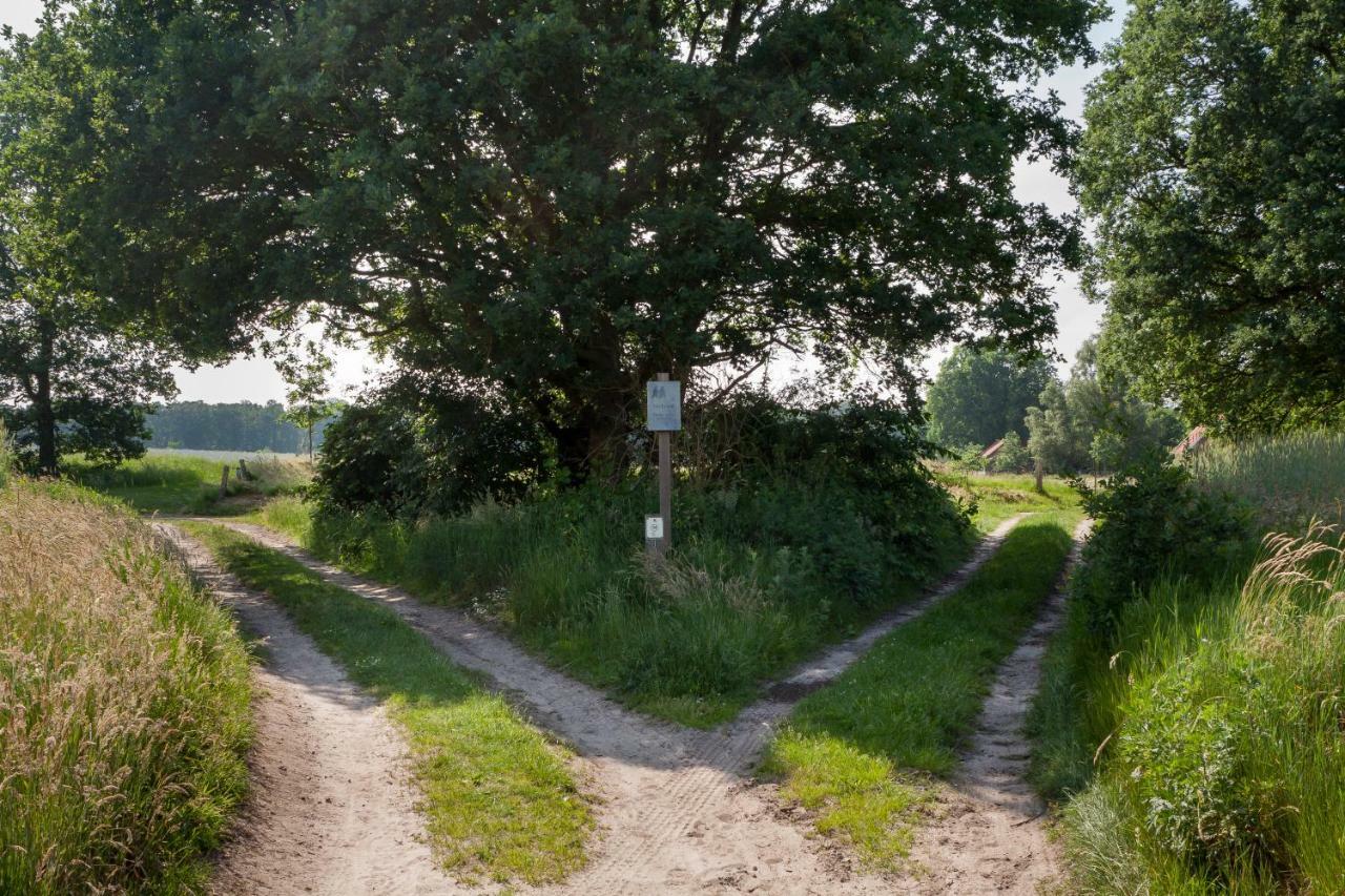 Hoeve Springendal Erf&Bron Hezingen Buitenkant foto